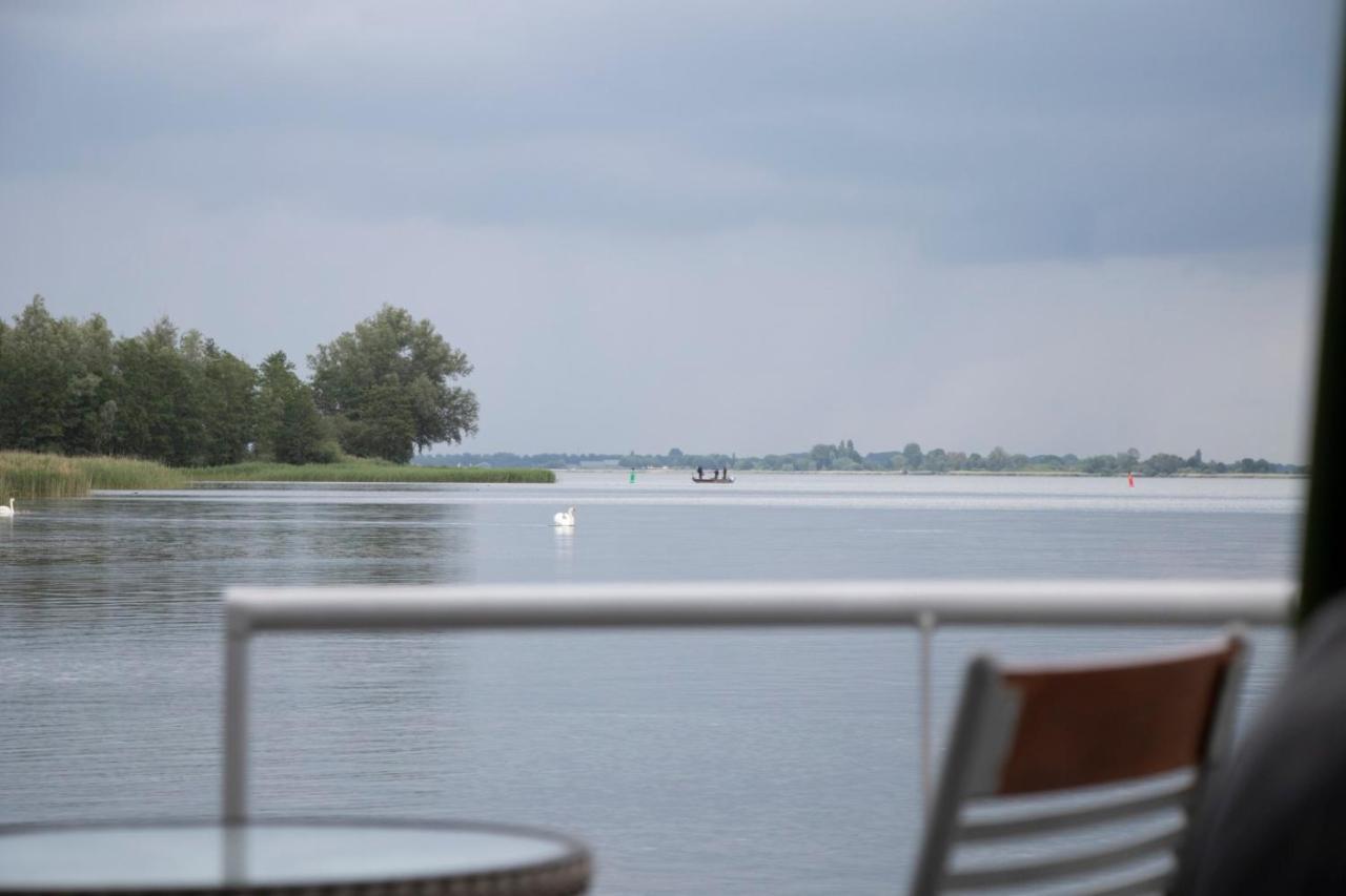 Houseboat Uitzicht Over Veluwemeer, Natuurlokatie, Prachtige Vergezichten Біддінґейзен Екстер'єр фото