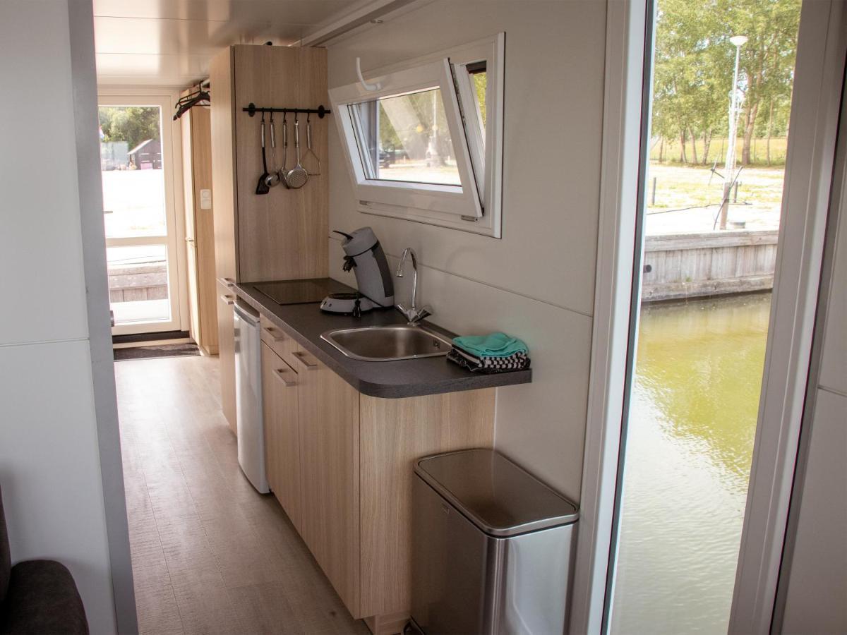 Houseboat Uitzicht Over Veluwemeer, Natuurlokatie, Prachtige Vergezichten Біддінґейзен Екстер'єр фото